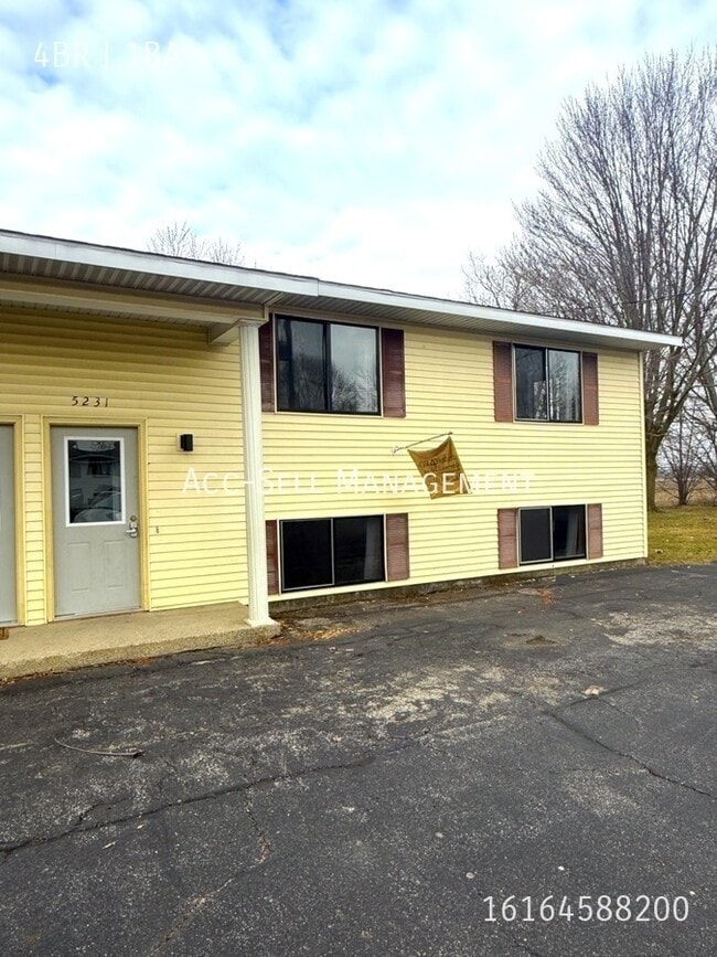 property at 5231 Rich St