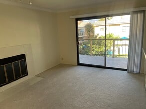 10655 Lemon Ave, Unit 2006 in Rancho Cucamonga, CA - Building Photo - Building Photo