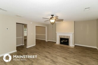 5368 Milton Ridge Dr in Arlington, TN - Foto de edificio - Building Photo