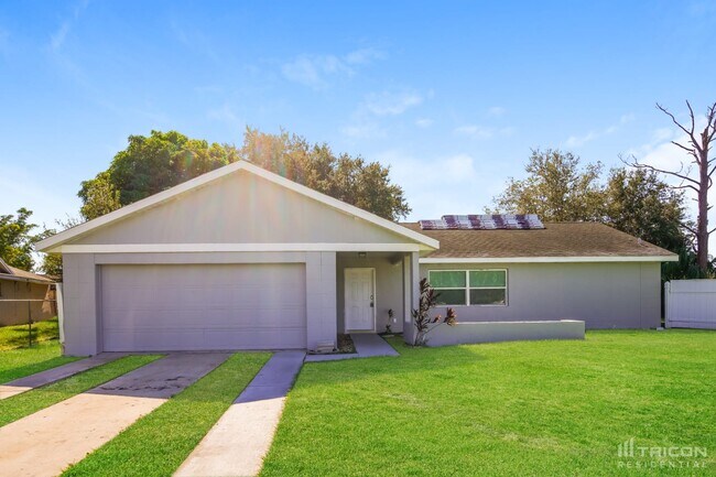 property at 524 Elmwood Ct