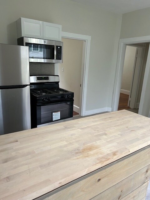 41 Philbrick St, Unit #1 in Boston, MA - Building Photo - Building Photo