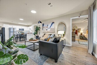 21 Oaks in Columbia, SC - Foto de edificio - Building Photo