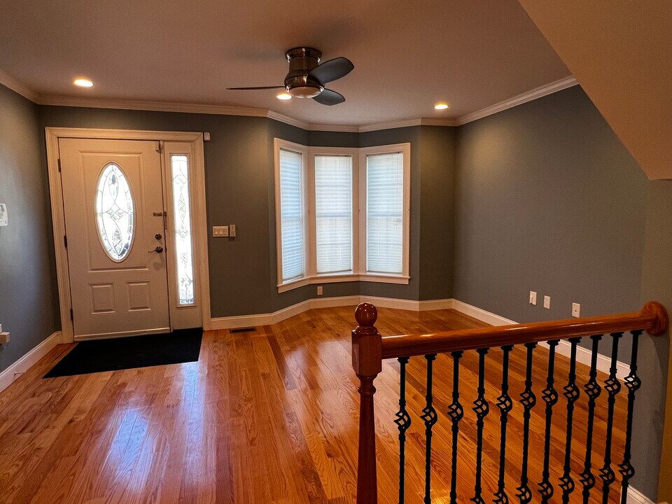 54 Holton St in Boston, MA - Building Photo