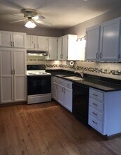 660 Moull St in Newark, OH - Building Photo - Building Photo