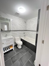 164- 15 104th Rd in Queens, NY - Building Photo - Building Photo