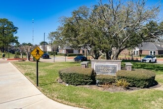 University Village at Prairie View in Prairie View, TX - Building Photo - Building Photo