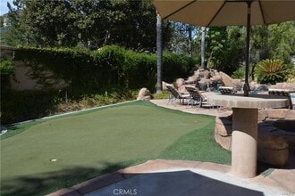 1 Bell Vista in Lake Forest, CA - Foto de edificio - Building Photo