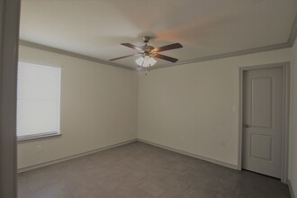 6331 Villa Rosa Way in Tyler, TX - Building Photo - Building Photo