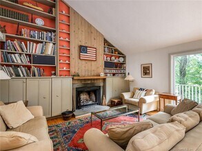 23 Nettleton Hollow Rd in Washington, CT - Building Photo - Building Photo