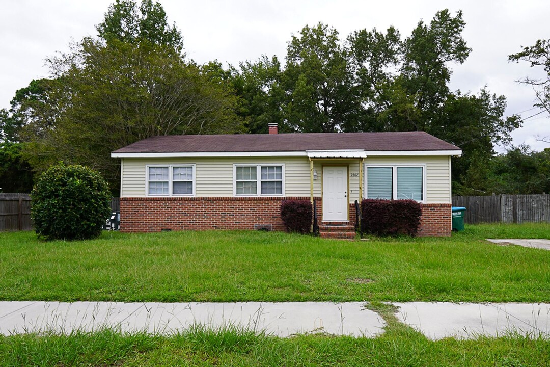 2307 Southside Blvd in Beaufort, SC - Building Photo