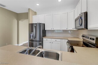 14290 Reflection Lakes Dr in Ft. Myers, FL - Building Photo - Building Photo