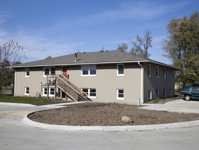 404 3rd Ave SW in Altoona, IA - Building Photo - Building Photo