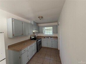 9 Francisco Ave in Mission, TX - Building Photo - Building Photo