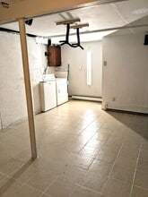 154 Main St in Douglas, MA - Building Photo - Building Photo