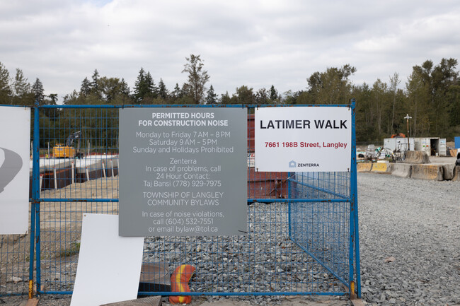 Latimer Walk in Langley, BC - Building Photo - Building Photo