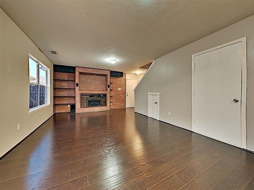 19323 Cypress Peak Ln in Katy, TX - Building Photo