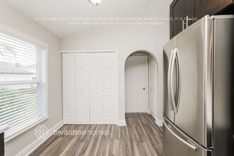 4616 Horseshoe Pick Ln in Valrico, FL - Foto de edificio - Building Photo