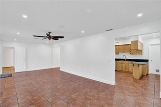 808 Johnson St in Hollywood, FL - Building Photo - Building Photo