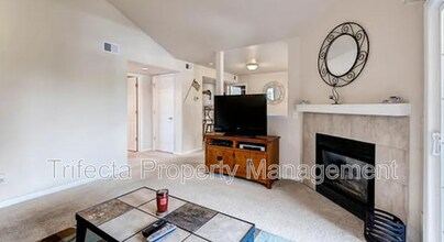 1288 Lake Cir in Windsor, CO - Building Photo - Building Photo