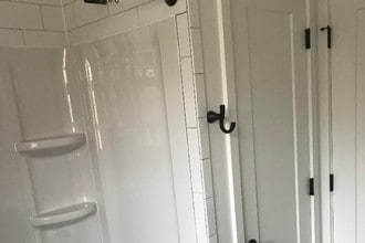 9647 Pacific Ave, Unit 2N in Franklin Park, IL - Foto de edificio - Building Photo