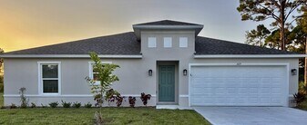 1025 Tevis St SE in Palm Bay, FL - Building Photo