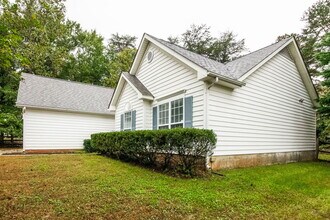 13113 Peacock Ln in Charlotte, NC - Building Photo - Building Photo