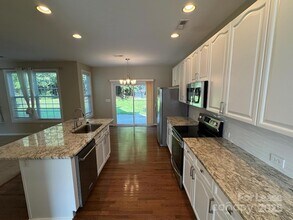 15620 Prescott Hill Ave, Unit 2-9001 in Charlotte, NC - Building Photo - Building Photo