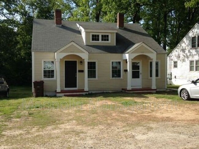 property at 1430 Perry Ave