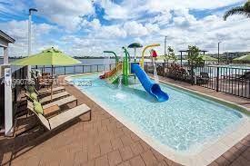 9143 NW 161st St in Miami Lakes, FL - Building Photo - Building Photo