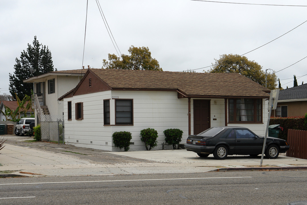 534-538 S Seaward Ave in Ventura, CA - Foto de edificio