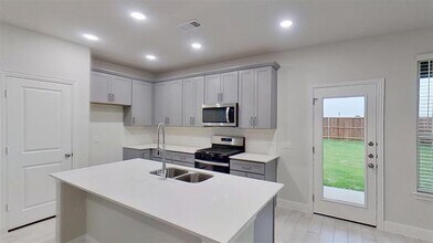 415 Magellan Rd in Seagoville, TX - Building Photo - Building Photo