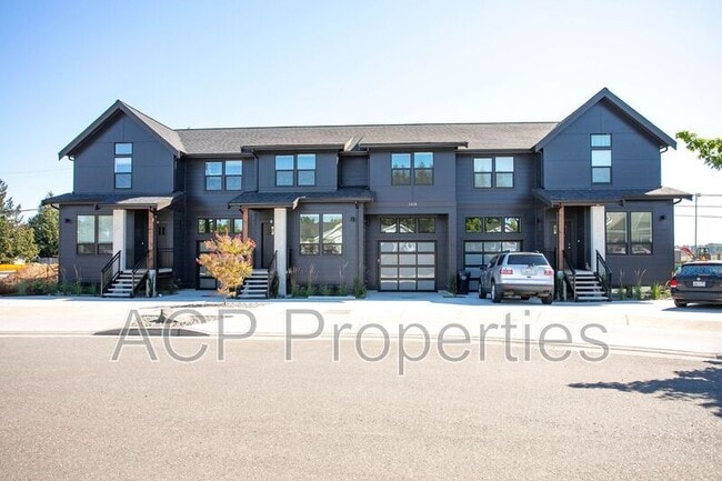 property at 1318 Bradley Ct