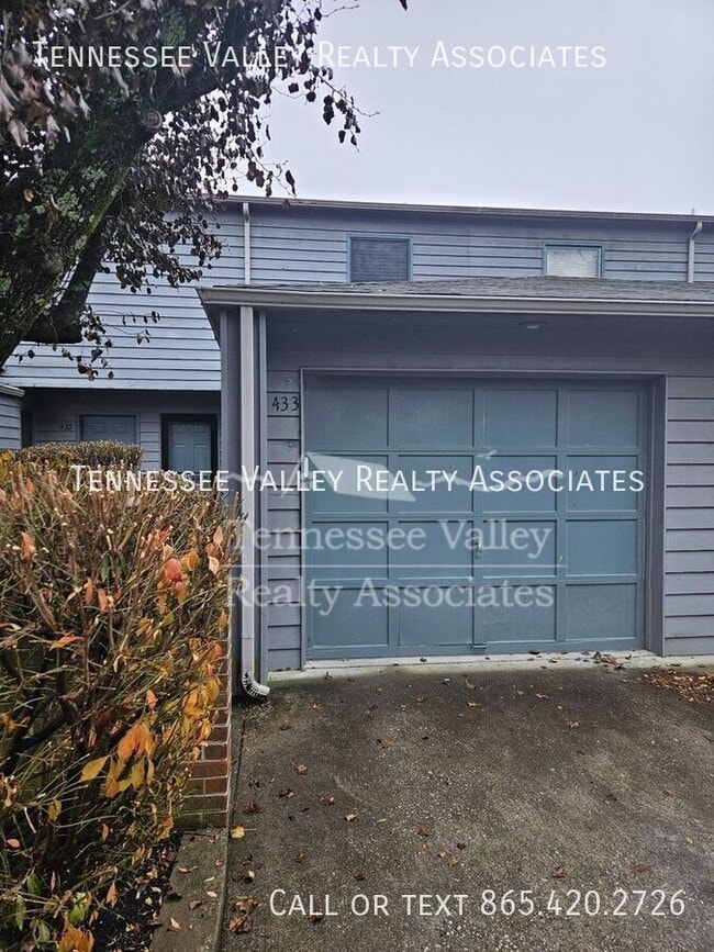 property at 433 Bramblewood Ln