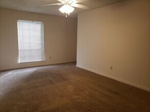291 Yelton Ct in Nashville, TN - Building Photo - Building Photo