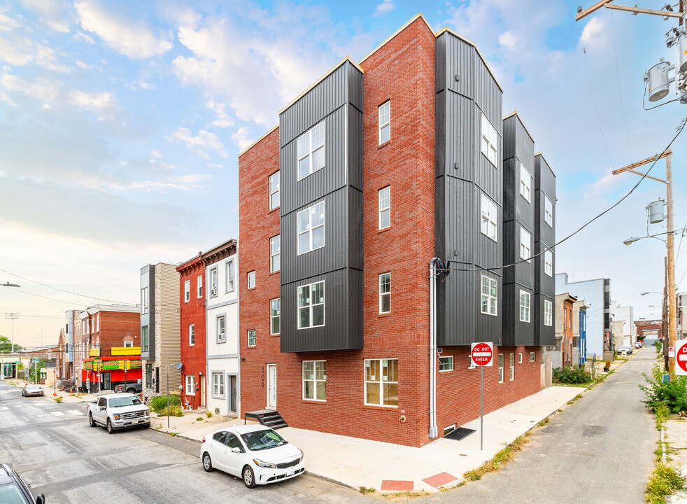 809 Diamond St in Philadelphia, PA - Building Photo