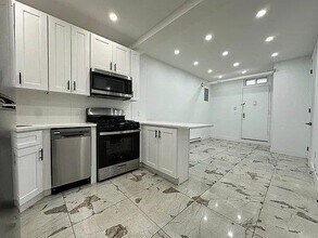 662 W 184th St in New York, NY - Building Photo - Building Photo