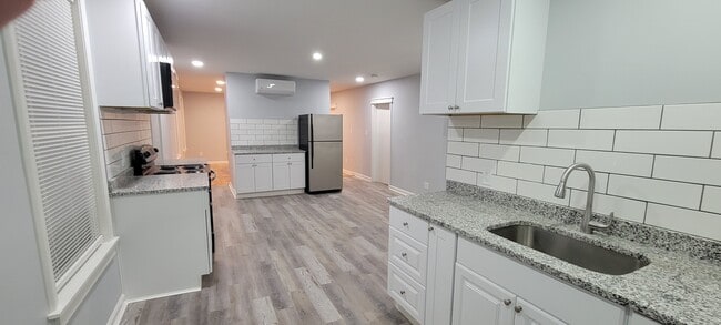 274 Plantation St, Unit 1ST UNIT