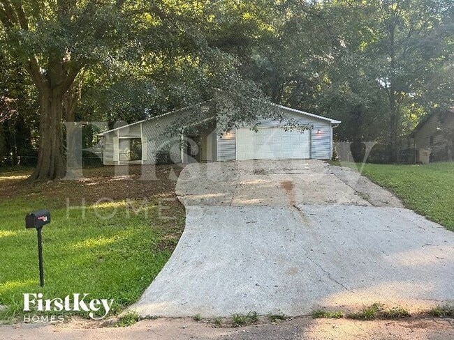 property at 210 Chimney Ridge Trail