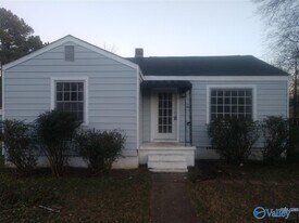510 Forrest Cir NE in Huntsville, AL - Building Photo