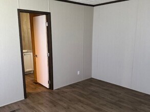 2101 SW 38th St in Lawton, OK - Building Photo - Building Photo