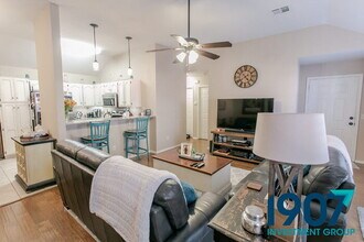 1412 SW 23rd St in Moore, OK - Building Photo - Building Photo