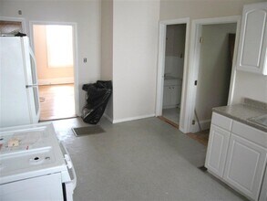 107 Brookline St, Unit 1 in Cambridge, MA - Building Photo - Building Photo