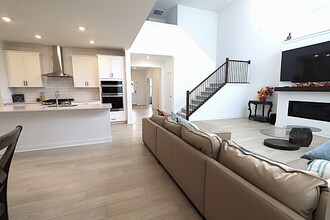 15436 Manderley St in Fishers, IN - Building Photo - Building Photo