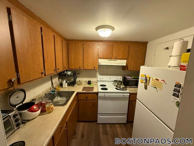 524 Putnam Ave, Unit 6 in Cambridge, MA - Building Photo - Building Photo