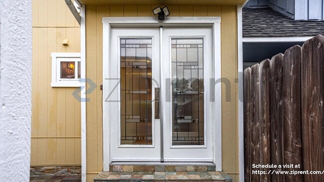2680 Cromwell Row in South San Francisco, CA - Building Photo - Building Photo