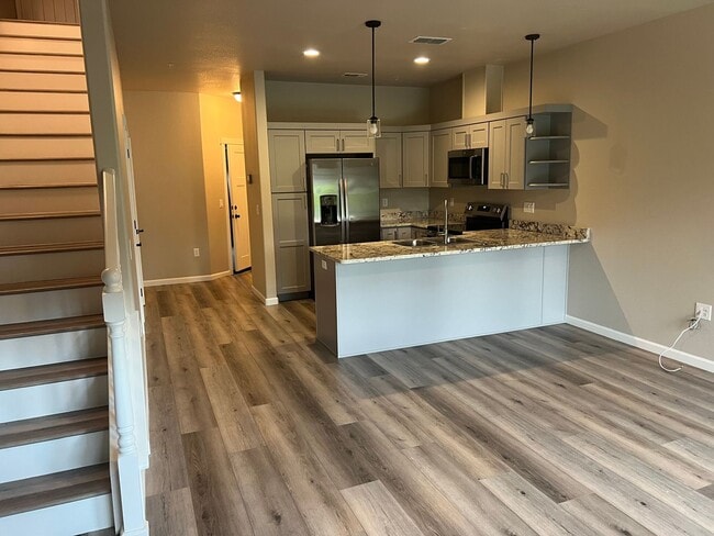 property at 1729 SE Kids Way