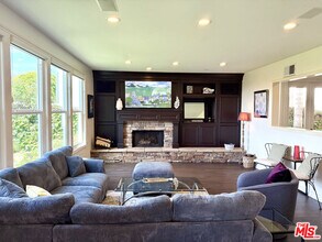 5 Marisol in Newport Beach, CA - Building Photo - Building Photo