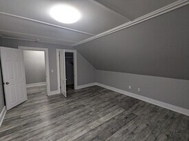 32-32 Green St in Waterville, ME - Building Photo