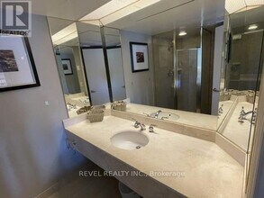 90 Highland Dr in Oro-Medonte, ON - Building Photo - Building Photo