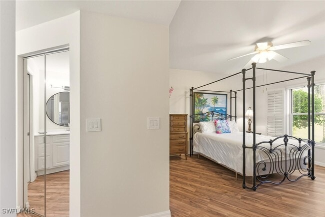 property at 636 Windsor Sq